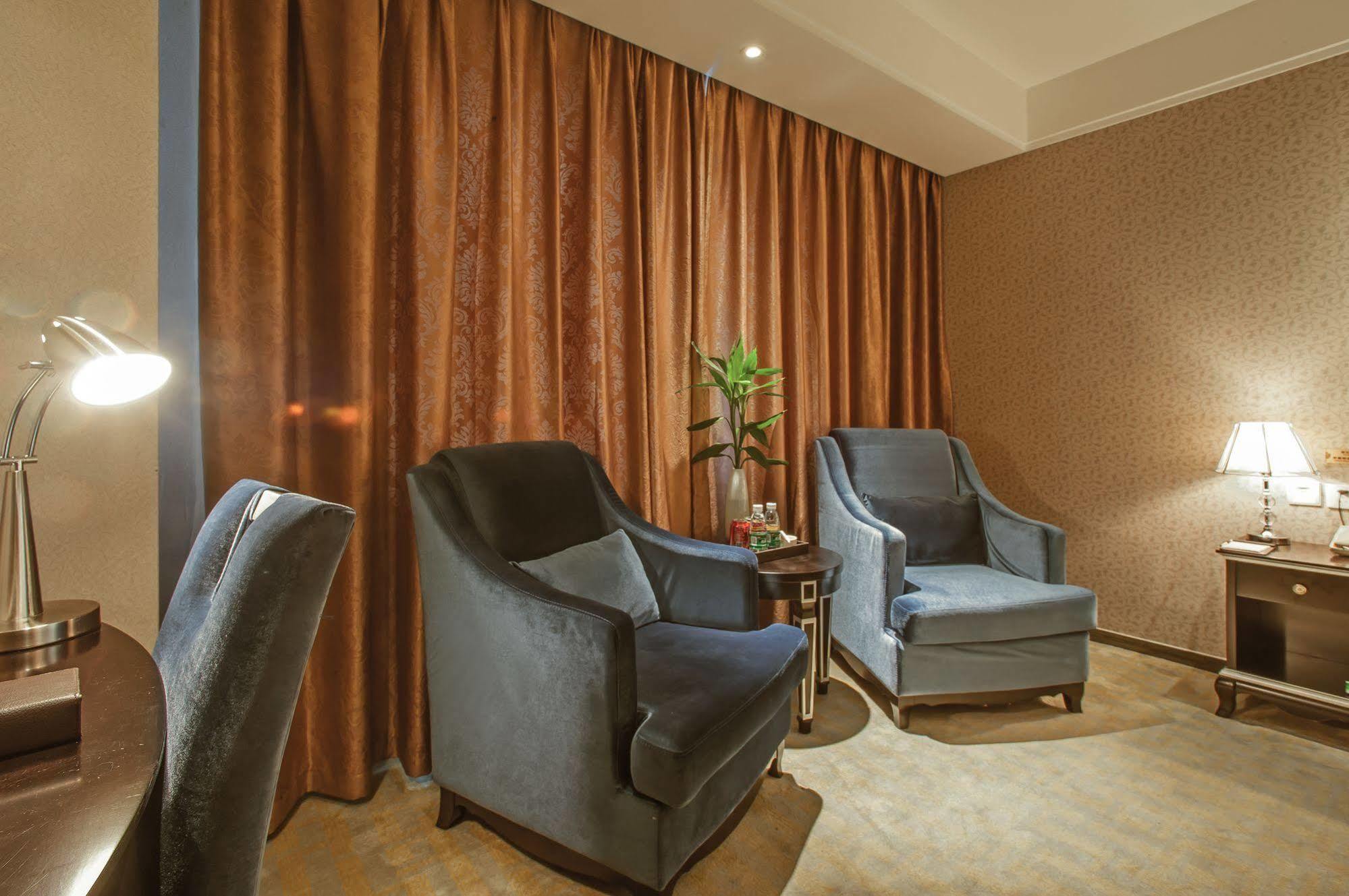 Chengdu Xuanya Yingyue Hotel Kültér fotó